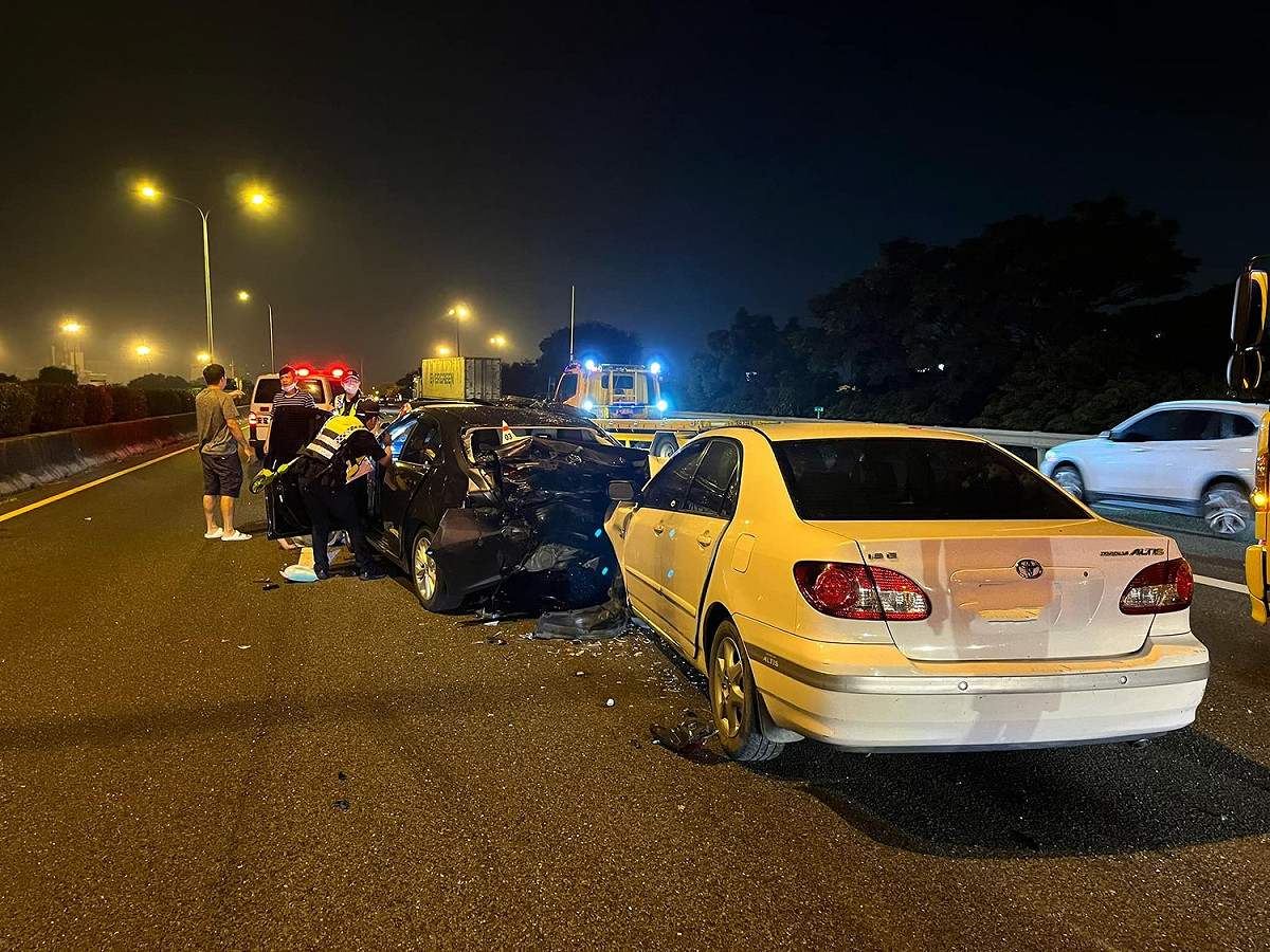 警方已將事故排除。 圖:翻攝自台南道路救援人員張家班臉書