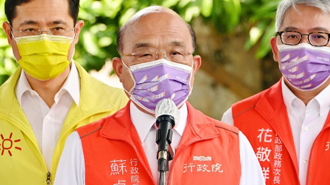 針對國內關注是否重啟邊境，行政院長蘇貞昌今天表示已到「開放前的最後階段」，並呼籲勿將疫苗議題做為選舉口水戰，而應該認真打疫苗，增加保護力。 圖：行政院提供（資料照）