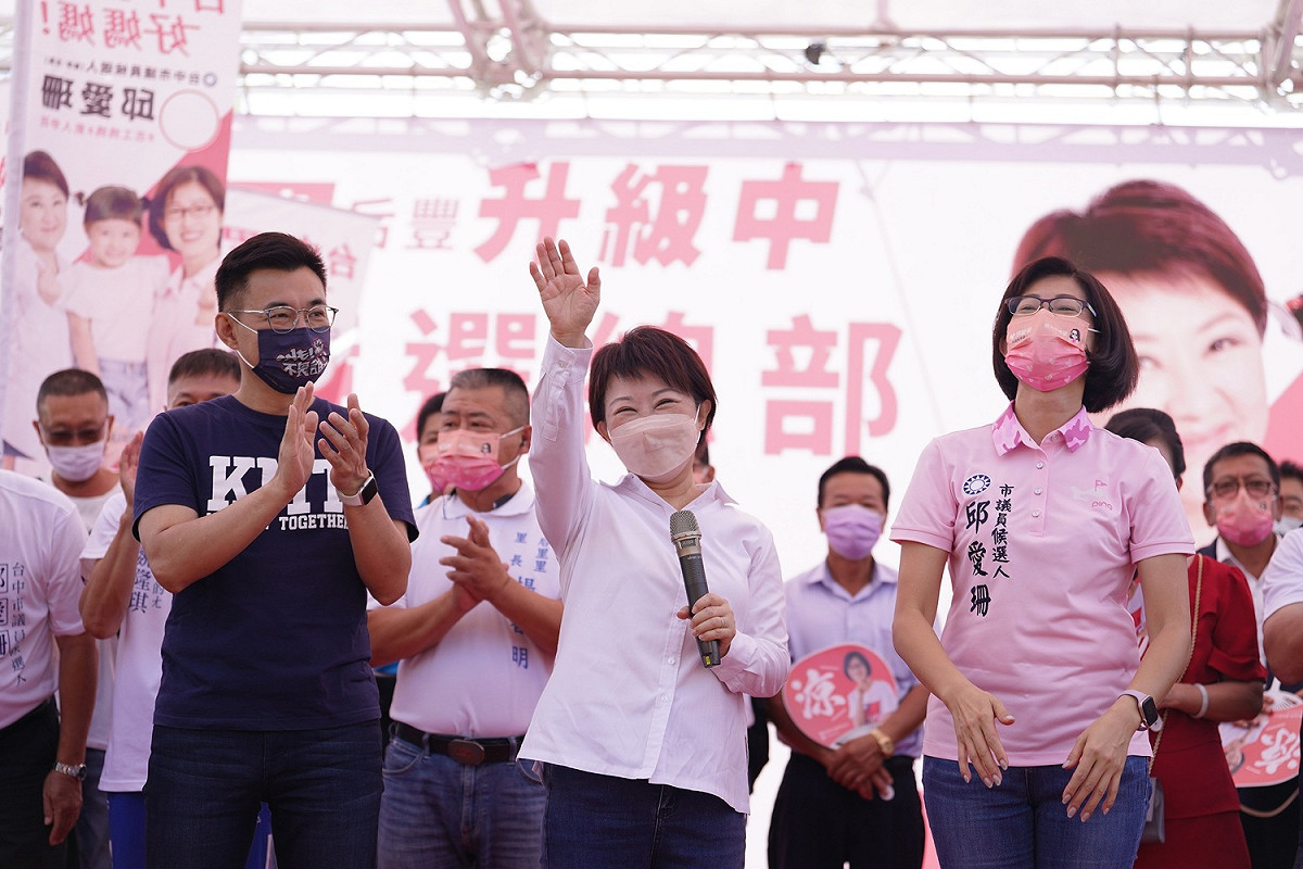 盧秀燕說，媽媽參政不只是照顧家人，更是走出家庭，守護台中，照顧我們的台中市民。 盧秀燕競選總部/提供