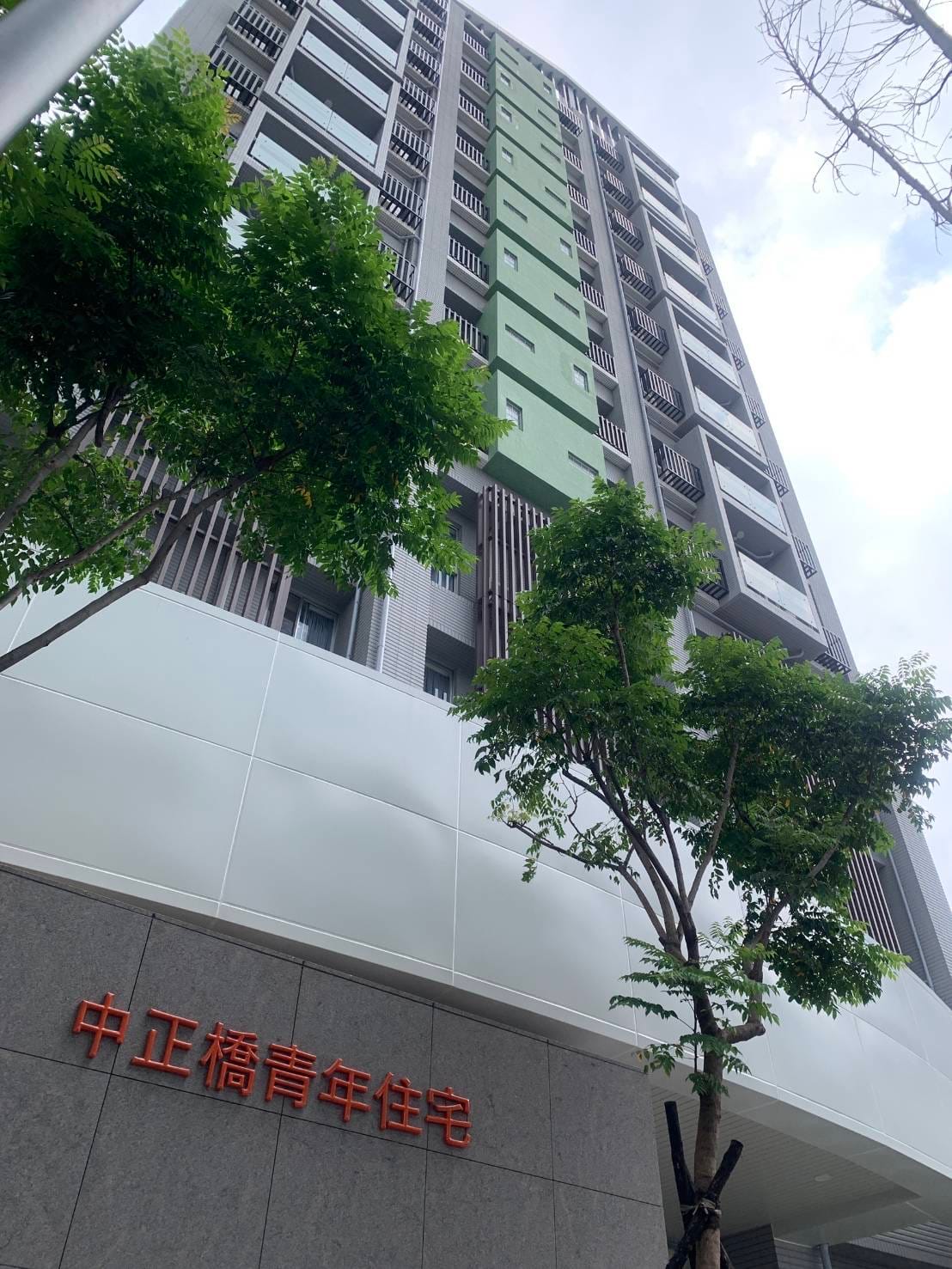 七月完成招租並預計於九月底抽籤的永和中正橋社會住宅。 圖：新北市城鄉局提供