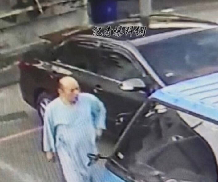 重刑犯陳坤和17日傍晚趁戒護就醫時逃跑。 圖:翻攝自記者爆料網