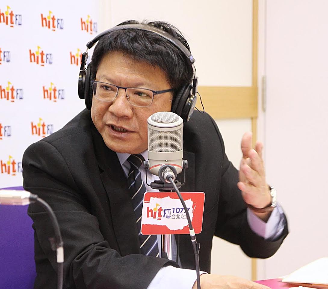 屏東縣長潘孟安為高鐵南延遭暫緩，槓上交通部長賀陳旦。 圖：Hit Fm聯播網提供
