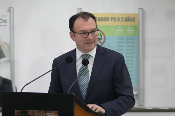針對川普要求墨方應支付邊境築牆費用的要求，墨國外交部長維迪賈瑞（Luis Videgaray）則重申，築牆費沒得商量，他也提到，若美向墨國課稅，只會讓美國人買到更貴的商品，是由他們來買單。 圖：翻攝自墨國外長Luis Videgaray臉書。