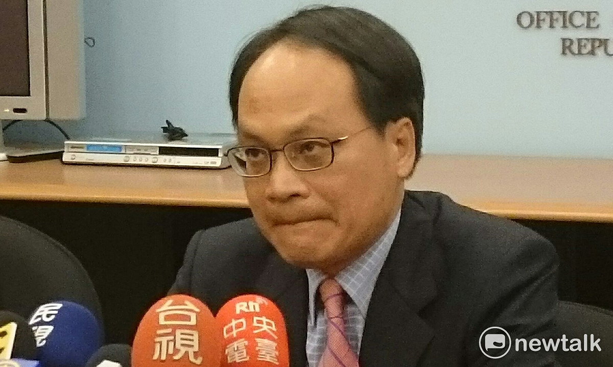 黨產會新任主委林峯正今（8）日下午首度召開記者會表示，「作為黨產會的新兵，我最大的希望是消滅黨產會，以後不要再有黨產會。」 圖：新頭殼資料照片