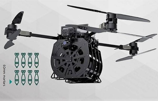Revolver 860攻擊無人機「左輪860」能夠攜帶8枚60mm迫擊砲彈。 圖：翻攝DronesVision網站