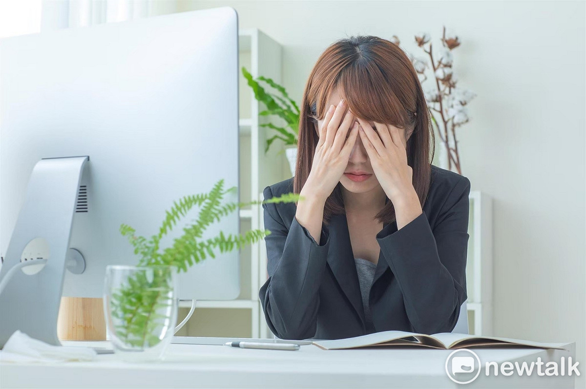 近日地震不斷，有民眾開始覺得焦慮甚至影響生活品質，身心科醫師胡學錦提供5大方法，幫助舒緩緊張情緒。 圖：新頭殻資料照
