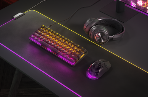 Apex 9 Mini的60%精巧尺寸提供了更多的滑鼠操作空間 圖：SteelSeries/提供