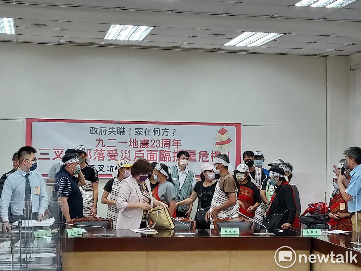 三叉坑部落受災戶自救會今召開記者會，呼籲「還我家園」。 圖：陳佩君／攝