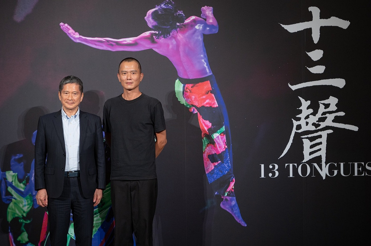 文化部長李永得（左）及雲門舞集藝術總監鄭宗龍於雲門舞集美國巡演行前記者會上合影 圖：劉振祥攝影