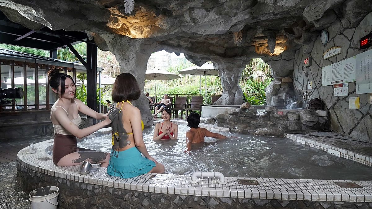 關子嶺戶外泥漿溫泉。 圖：台南市政府觀光旅遊局/提供