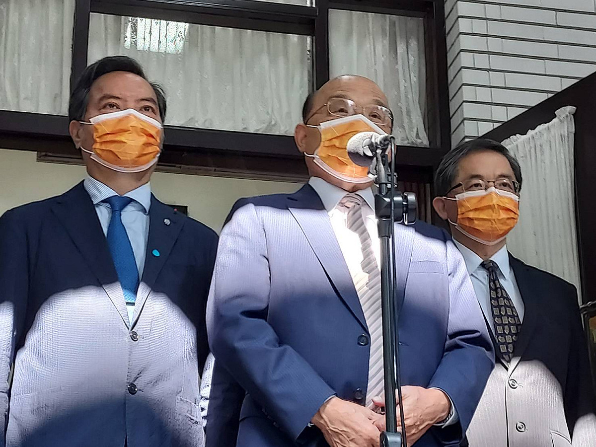 蘇貞昌上午赴立法院進行施政總質詢。 圖：陳佩君／攝