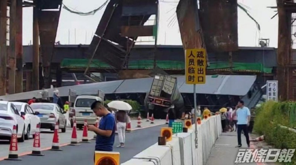 江門外海往返中山路段西江大橋，發生坍塌事故 圖:翻攝自頭條日報