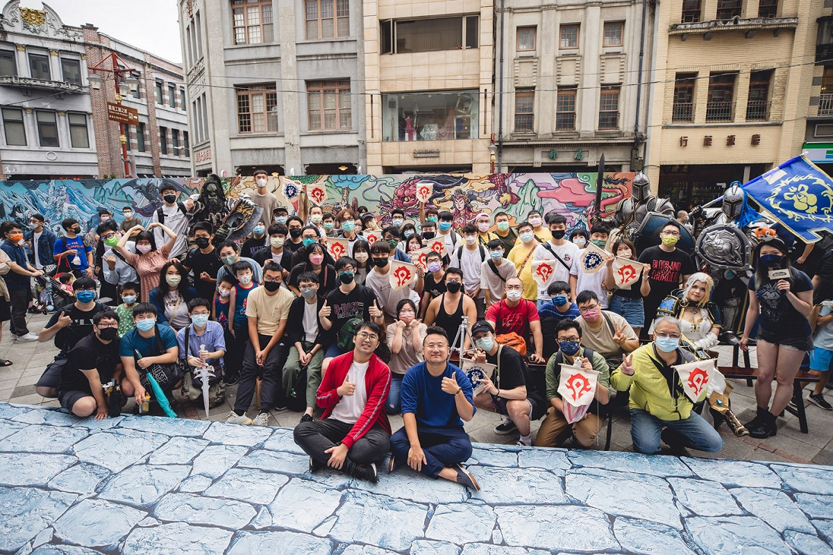 知名YouTuber「湯瑪士」和魔獸世界內容創作者「老布」趣味橫生的對話與粉絲問答，喚醒現場玩家滿滿的回憶！.j 圖：暴雪娛樂/提供