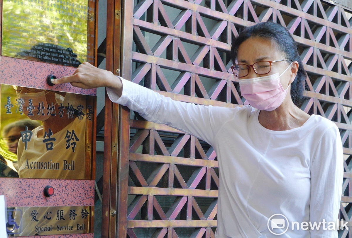 張淑娟稱「我每天吃不下睡不著」，她並不認識周玉蔻，卻遭周玉蔻把她的照片拿出來鞭屍，她痛罵周玉蔻是「一點媒體的專業素養都沒有」。 圖：張良一攝