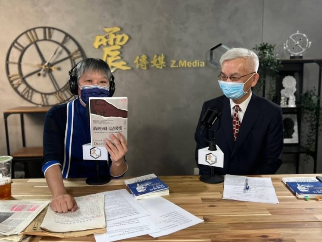 資深媒體人黃清龍出書，親揭蔣孝嚴身世之謎。 圖：《震傳媒》提供