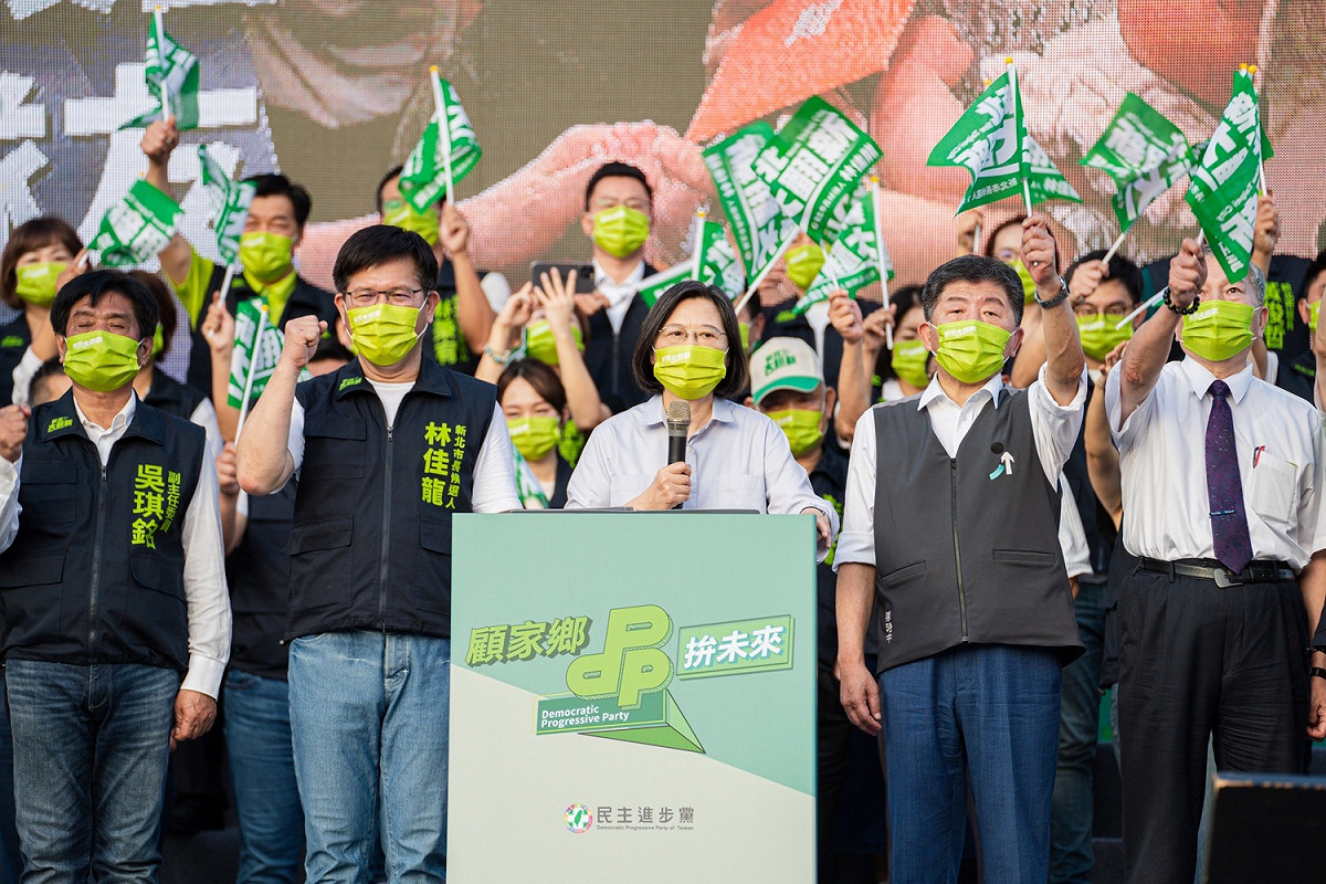 總統蔡英文今(2)日下午出席民進黨新北市長候選人林佳龍「百工百業後援會成立大會」。 圖：林競辦提供