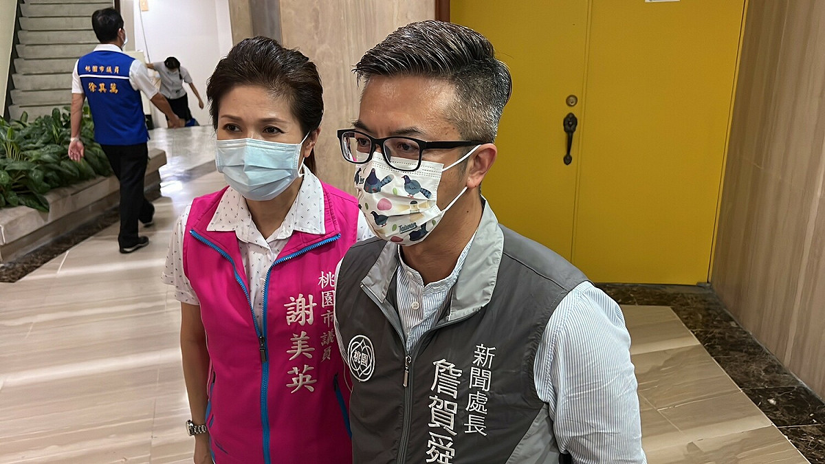 詹賀舜表示，鄭文燦的論文是研究中國基層民主的演變，因無法到實地實證研究，因此要參考很多文獻，也包括對岸的文獻，都在正常、合理的範圍。 圖：林昀真／翻攝