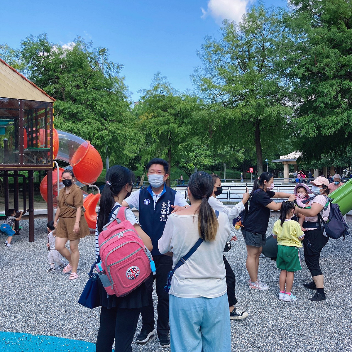金瑞龍說，現代孩子在享受科技帶來的娛樂性及便利性之餘，也相對缺乏與大自然親近的機會 圖：金瑞龍辦公室提供