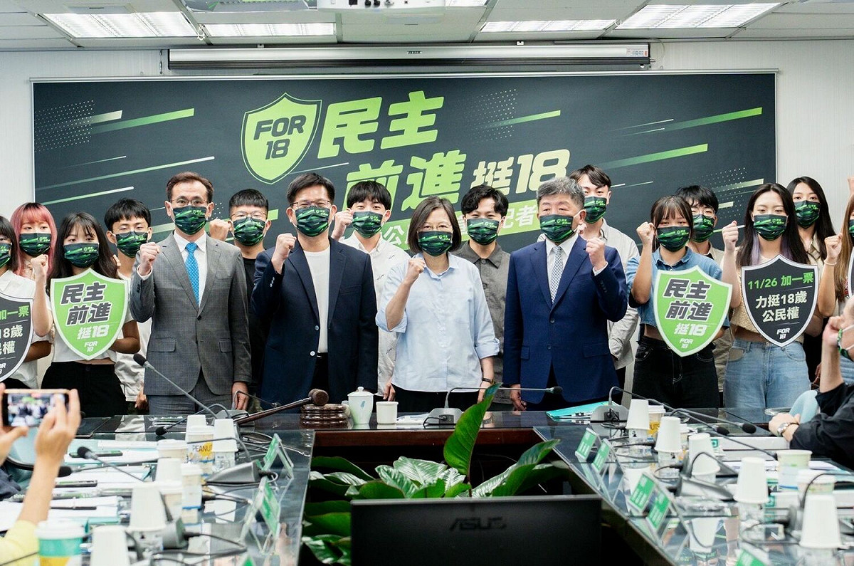 林佳龍被蔡英文欽點倉促轉戰新北市長，無論勝負都立下戰功。 圖：民進黨中央黨部提供