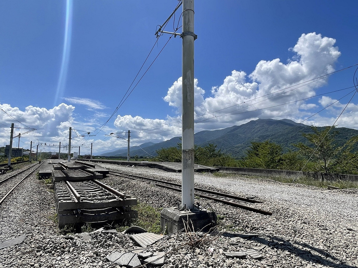 台鐵玉里－富里路段尚未搶通，因此該路段目前改以公路接駁。 圖：台鐵局／提供