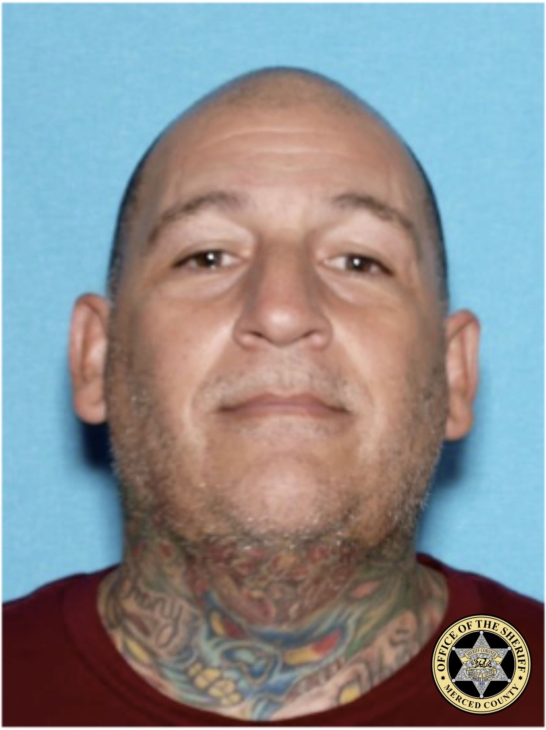 警方將一名 48 歲男子列為嫌疑人，報導未公布姓名。 圖：翻攝自Merced County Sheriff's Office