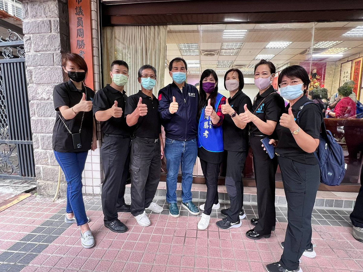 地方人士力挺周勝考團隊尋考求七連霸。 圖：周勝考服務處/提供