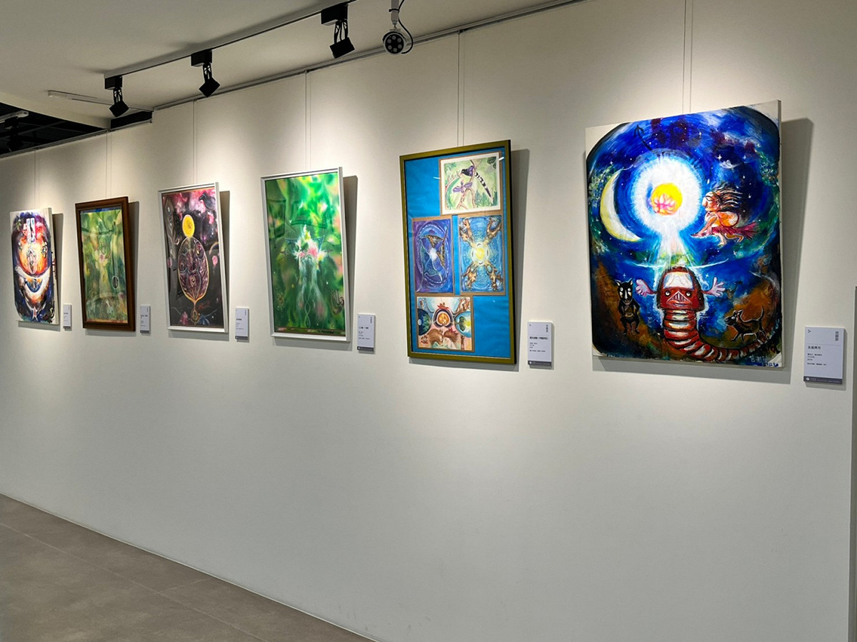 新北市美麗永安藝文中心自即日起至11月21日展出「星星的土壤─美麗永安×和光天使藝廊7人聯展」。 圖：新北市文化局提供