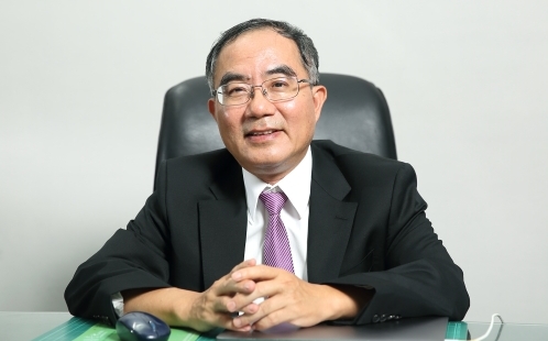 陳明通新書稱林智堅論文案獵巫 台大校長：指導教師應向社會道歉!
