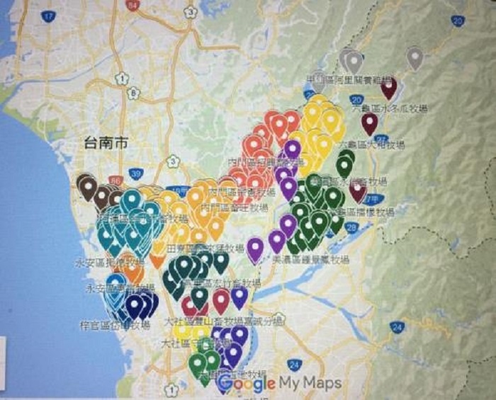 高雄市衛生局建置防疫地圖，要求禽場及水域周邊3公里處都為高風險區，應加強防疫。 圖：高雄市衛生局網站