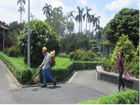 公園處表示，市政府相關單位為防止禽流感疫情擴散，早已提前進入防疫備戰狀態，在各大公園及戶外綠地實施環境消毒。 圖：翻攝自台北市政府網站
