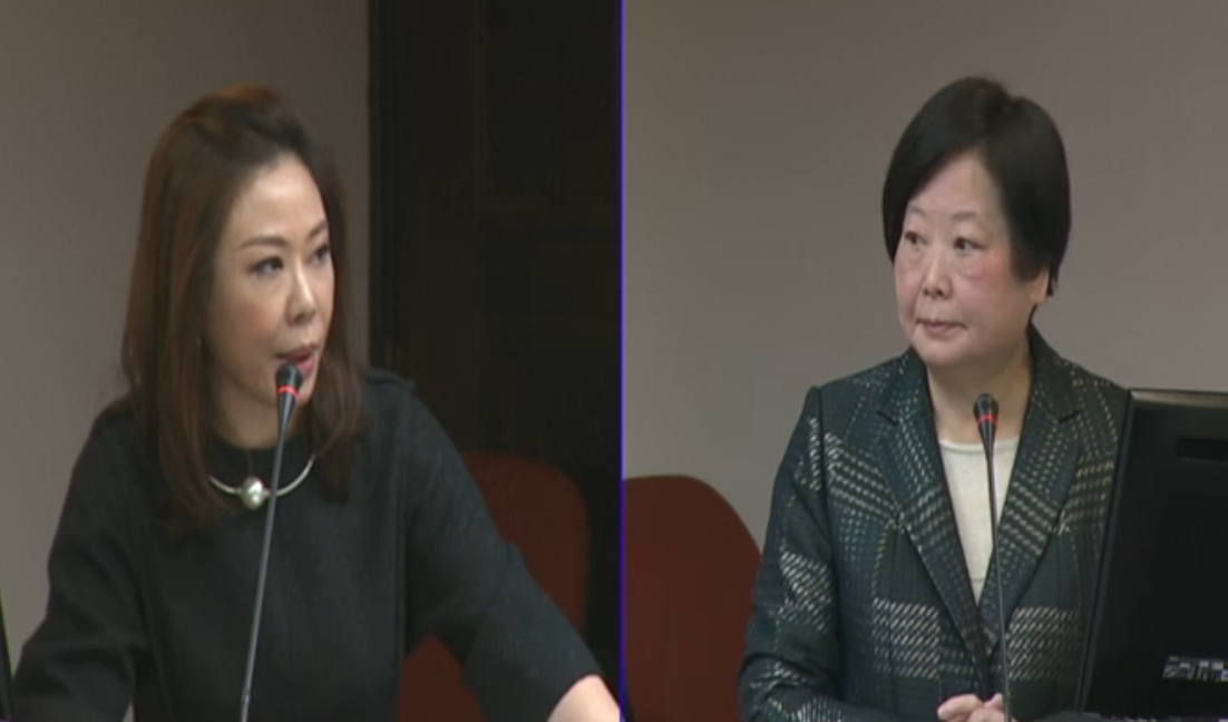 勞動部長林美珠（右）1日首度赴立法院備詢。 圖：翻攝自立法院ivod