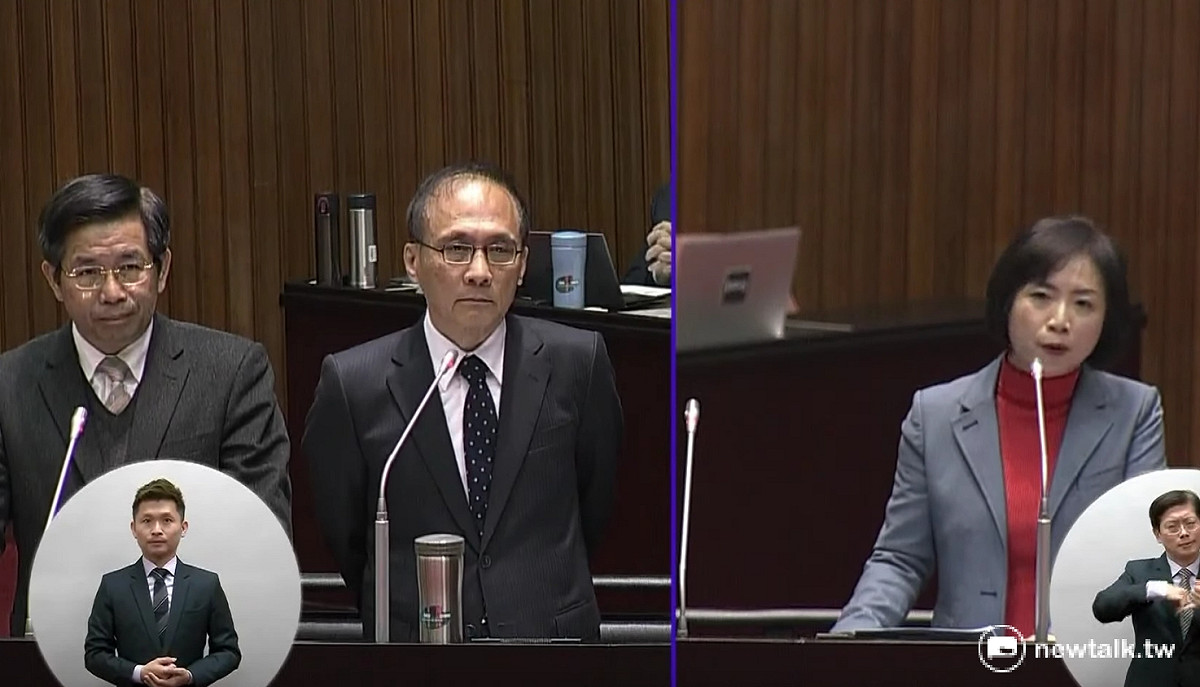 針對校園為招收中國學生簽署「一中承諾書」，行政院長林全（左2）接受總質詢時表示，不能因為有政治立場就去干涉學術性交流。 圖：翻攝自立法院ivod
