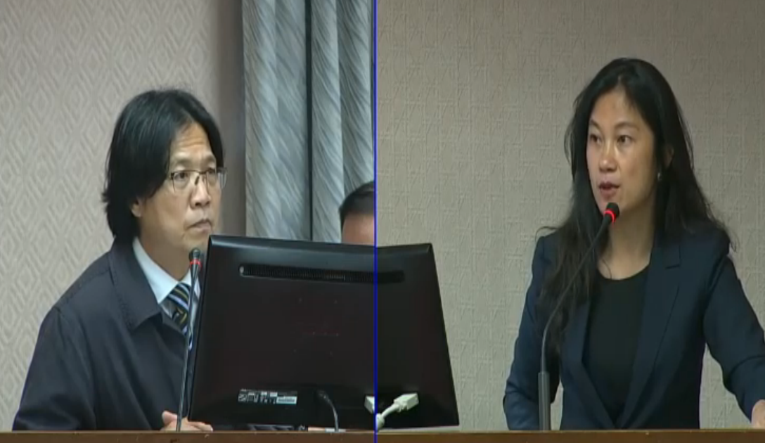 內政部長葉俊榮（左）6日赴內政委員會備詢時表示，將儘速廢止《塑造蔣公銅像注意事項》。 圖：翻攝自立法院ivod