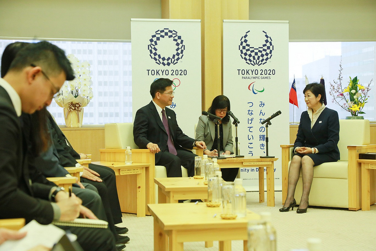 台中市長林佳龍今(8)日上午到東京都廳會見東京都知事小池百合子，兩人相談甚歡。 圖：台中政府提供