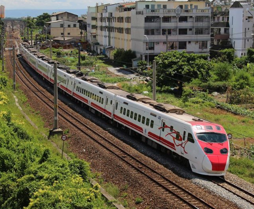 台鐵全線加開239列次車次，因應為期6天的清明疏運期。 圖：新頭殼資料照片