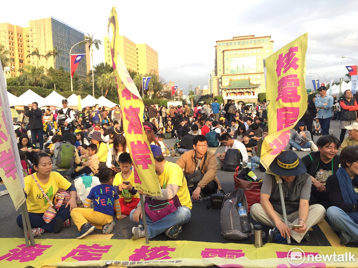 311廢核大遊行11日下午由凱達格達大道出發。 圖：羅碧霞/攝