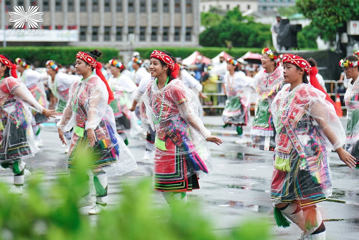 原住民八歌浪Pakelang團隊將於國慶當天帶來具文化特色的精彩演出。 圖：擷自臉書「中華民國 讚國慶」