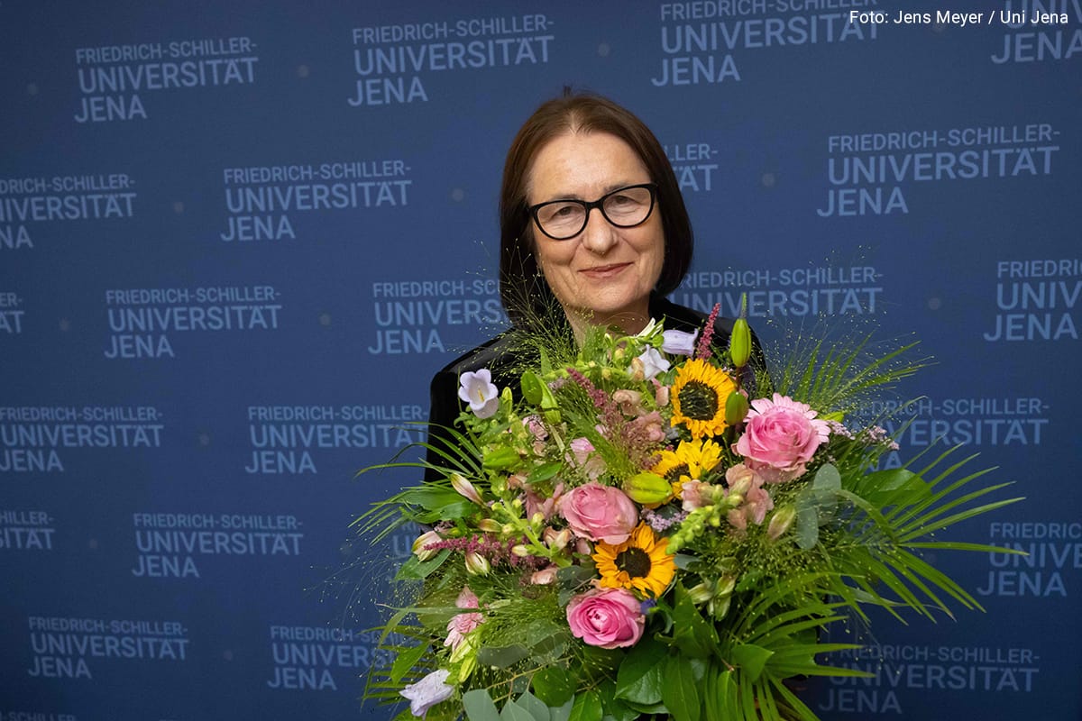 今年諾貝爾和平獎得主雪巴科娃 （Irina Scherbakowa）。 圖/取自 Universität Jena @UniJena推特