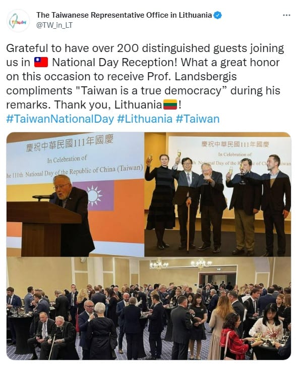 我駐立陶宛辦事處迎來第一個國慶酒會，高齡近90歲的立國首任議長蘭茨貝吉斯教授（左上圖）稱讚「台灣是一個真正的民主國家」。 圖：翻攝駐立陶宛辦事處推特