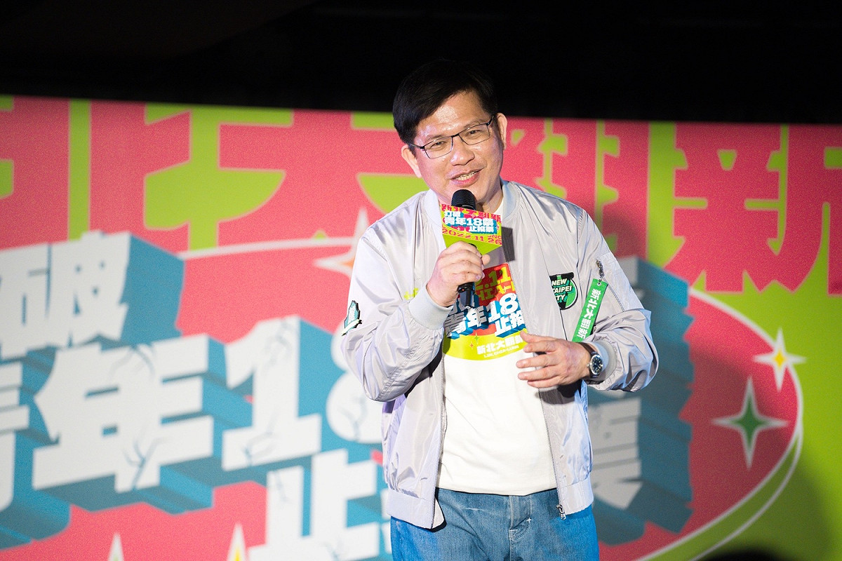 林佳龍挺18歲公民權，他強調，選舉可以有輸贏，但台灣民主不能輸。 圖：林佳龍競選辦公室提供
