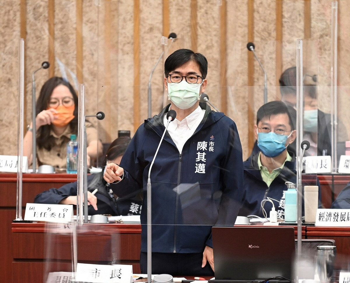 陳其邁認為愛情摩天輪是不是延續要問國民黨候選人。 圖：高雄市政府提供（資料照）