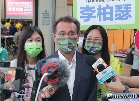 鄭運鵬表示，他了解新人參選有選舉壓力，但不該把自己當做法官、檢察官去指控定罪。 圖：林昀真／攝