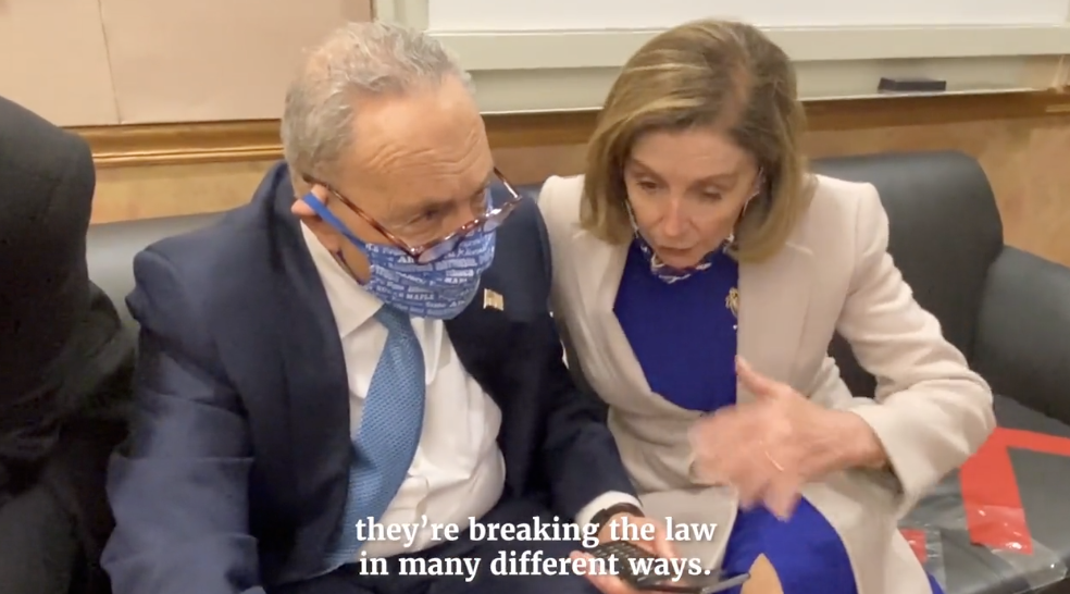 眾議院議長裴洛西（Nancy Pelosi）與查克·舒默（ Chuck Schumer ）正與司法部長通話，要求政府有所作為。 圖：翻攝January 6th Committee推特
