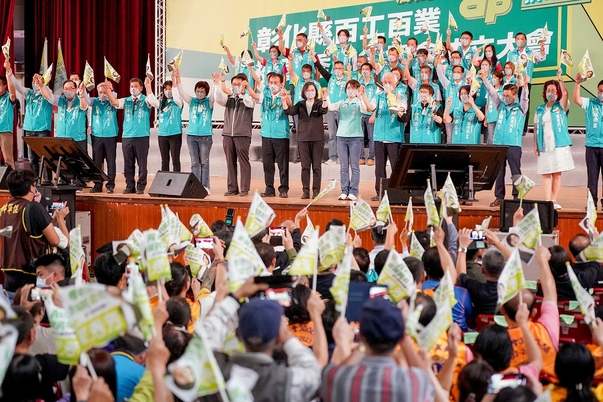 「彰化縣百工百業挺黃秀芳後援會」今日下午在鹿港鎮舉辦成立大會。 圖：黃秀芳競選總部/提供