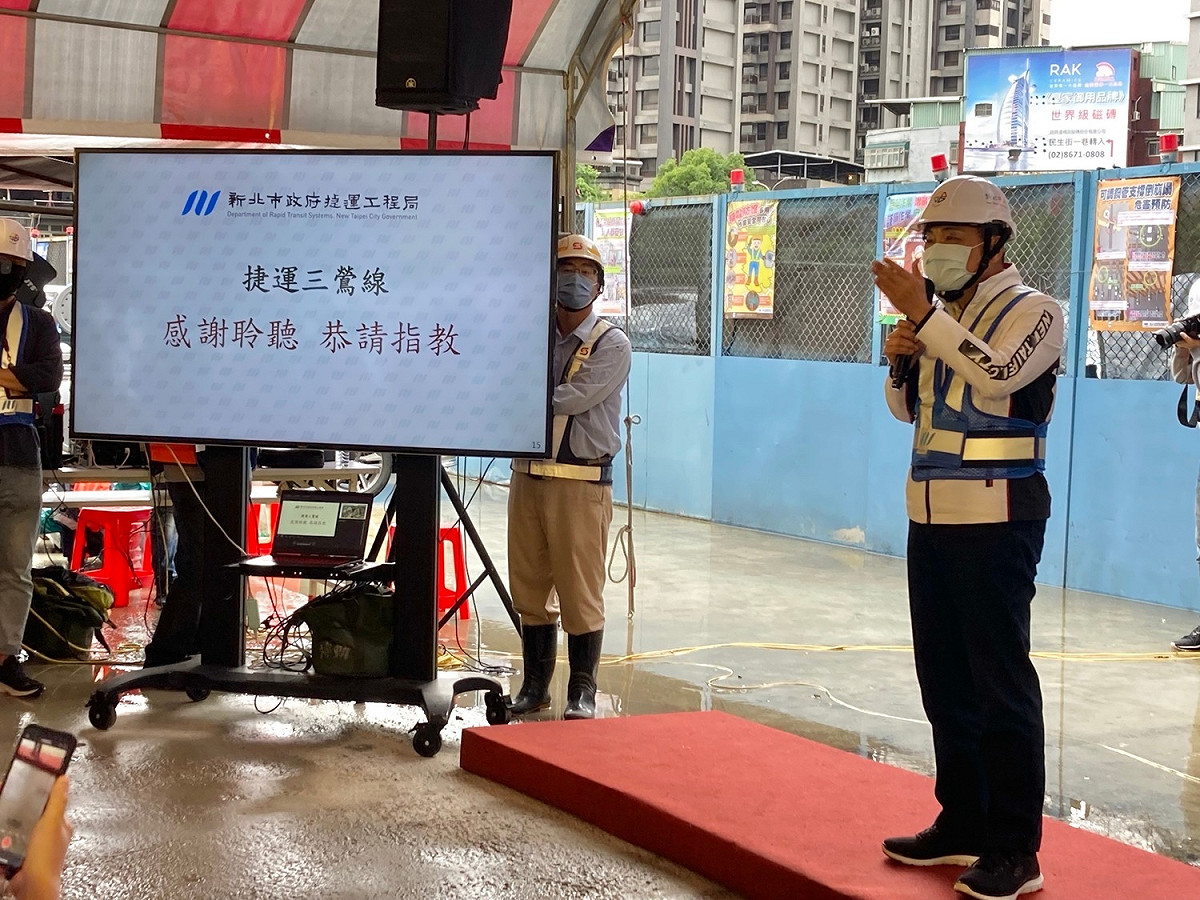 侯友宜致詞。 圖：新北市捷運局提供