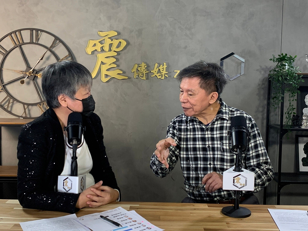 前立委沈富雄今（19）天接受網路節目專訪。 圖：《震傳媒》提供
