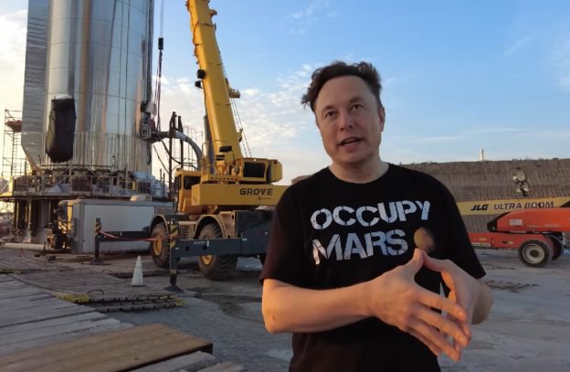 世界首富馬斯克（Elon Musk）前(19)日證實將正式收購推特。 圖：翻攝自YouTube/Everyday Astronaut