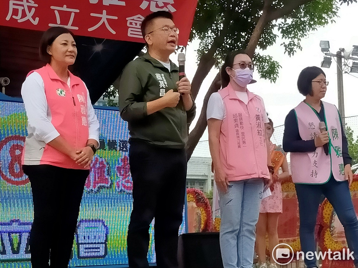 蔡其昌說中央地方要連成一線，不要像盧秀燕整天只會和中央吵架。 唐復年/攝