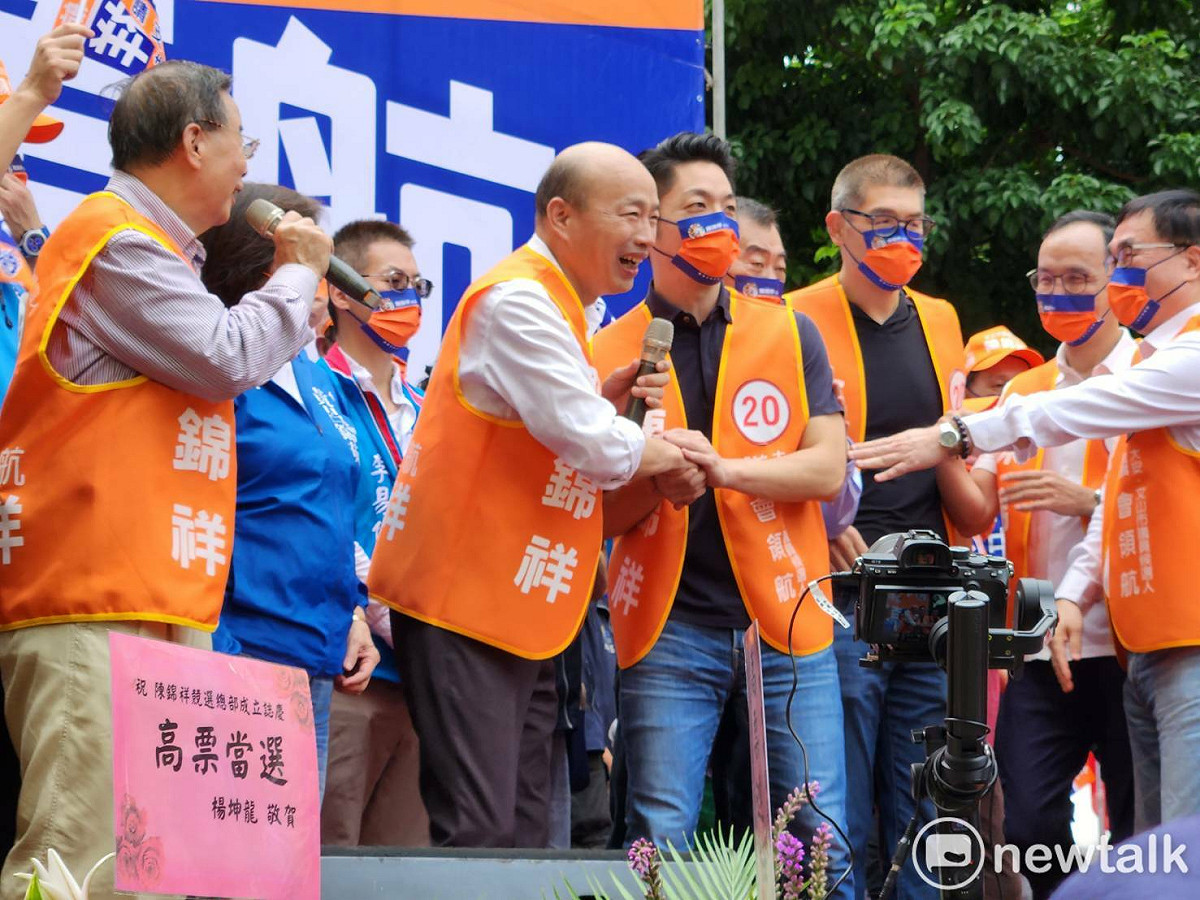 韓國瑜與國民黨主席朱立倫、台北市長候選人蔣萬安共同替陳錦祥站台。 圖：黃建豪 / 攝（資料照）