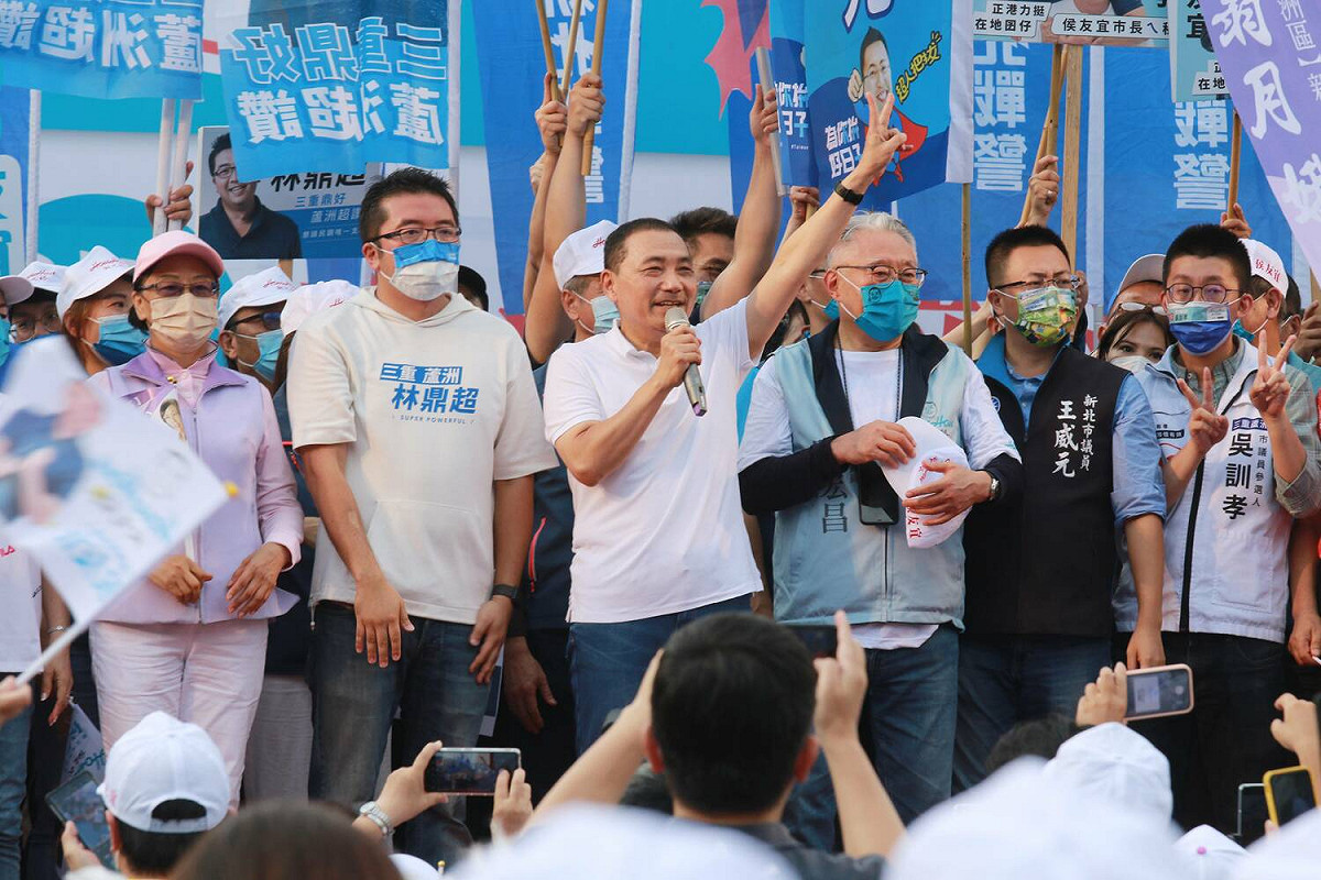 侯友宜表示，抽到2號就代表「我為2，好好做代誌」。 圖：侯友宜選辦提供